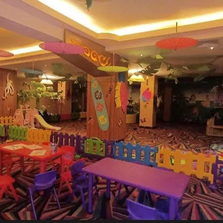 Teo Rin Grand Апартаменти Бухарест