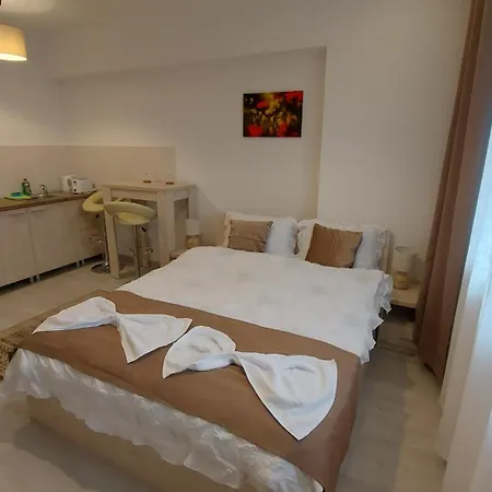 Teo Rin Grand * Бухарест