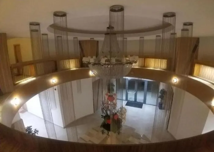 Teo Rin Grand * Bucureşti