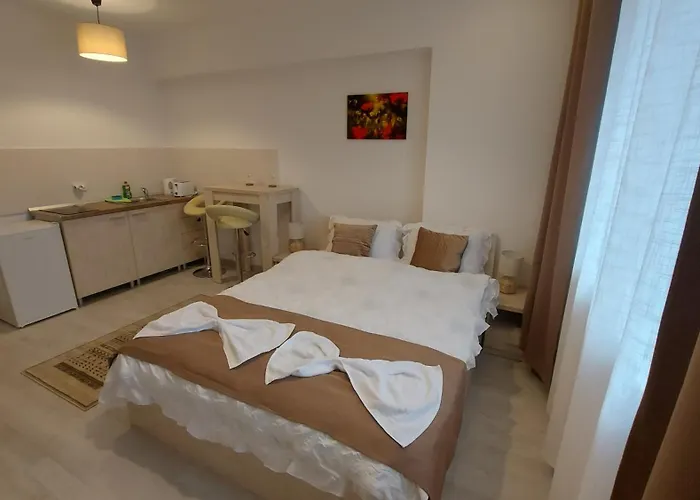 Teo Rin Grand * Bucureşti